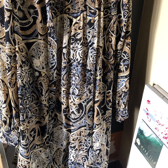 ❌SOLD❌ H&M Shirt dress - Picture 2 of 6